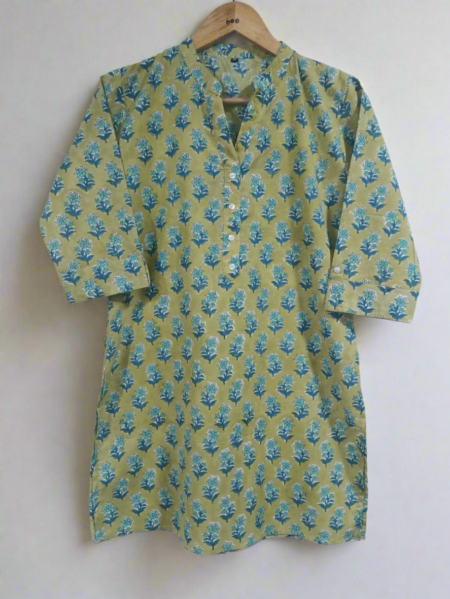 Block Printed Mandarin Collar Kurti: Green with Blue Flowers