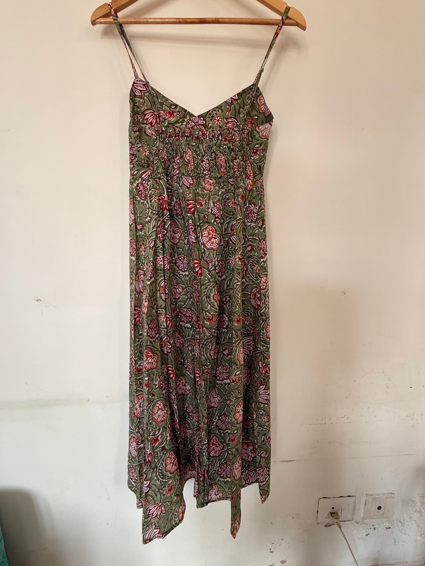 Hand Block Printed Sweet Heart Dress: Green