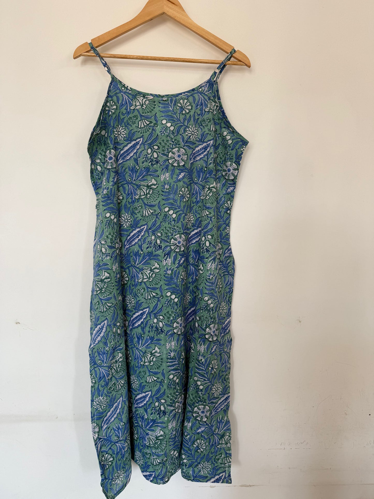 Hand Block Printed Strappy Kurti: Green