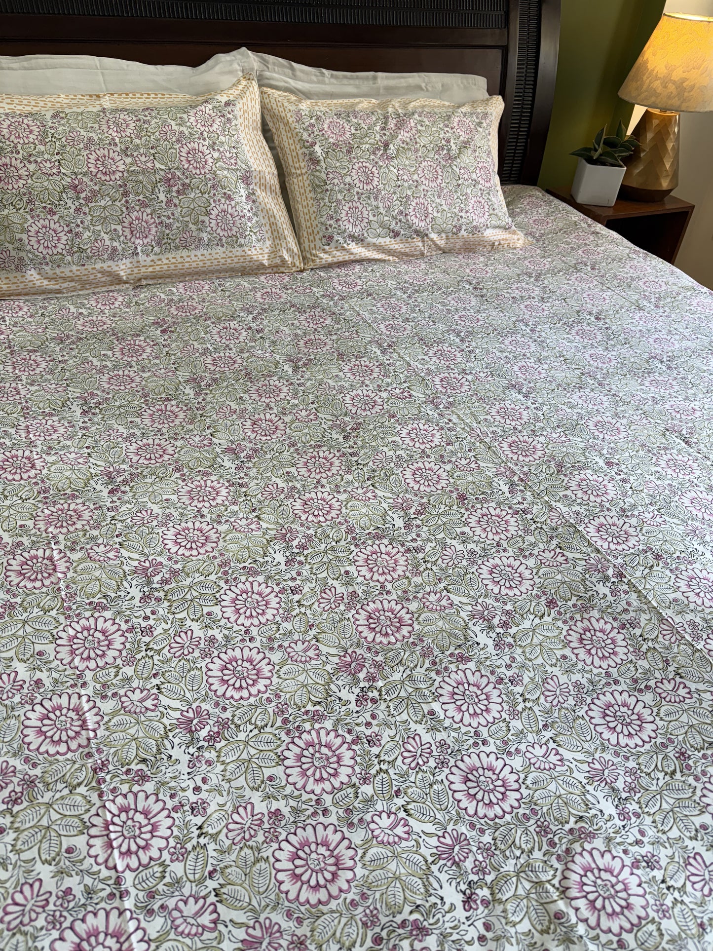 Hand Block Printed Super King Size Bed sheet: Pink Blooms