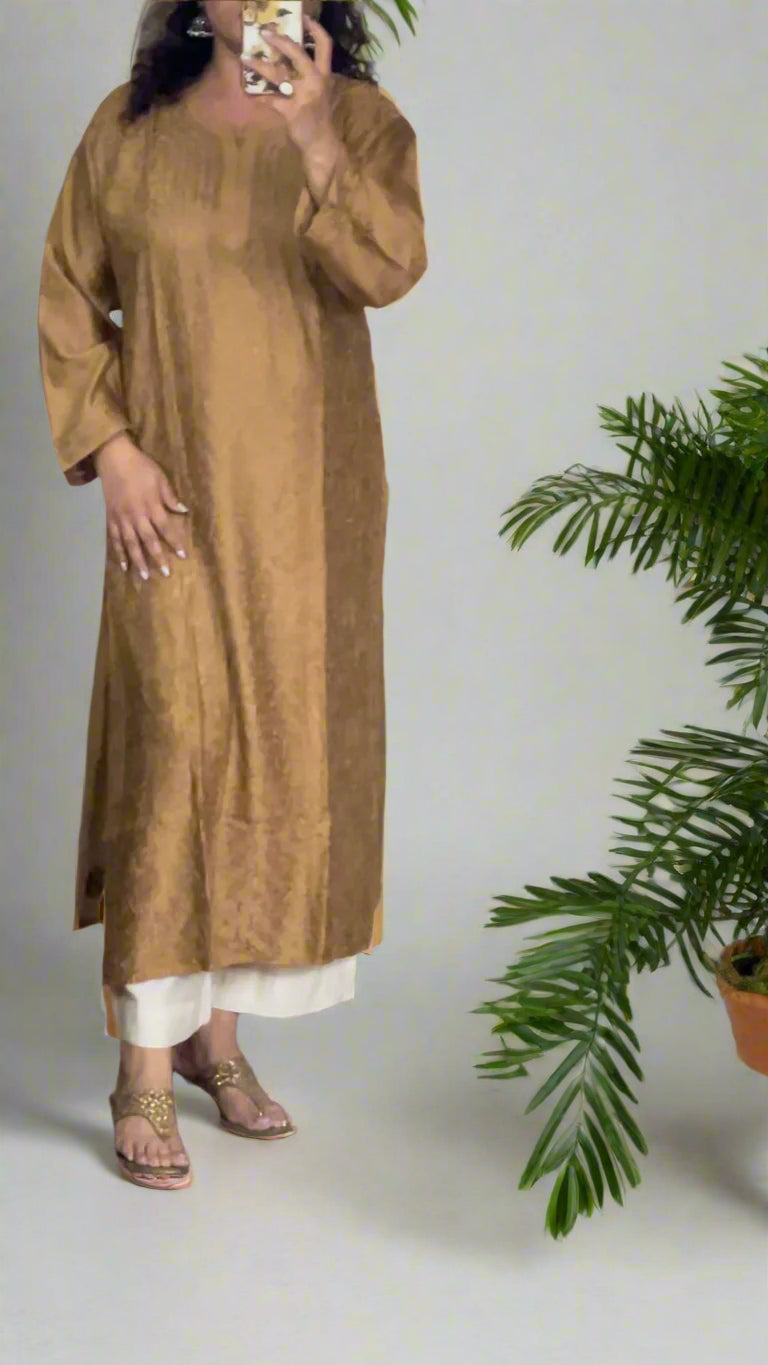 Chikankari Chanderi Jaal Kurta