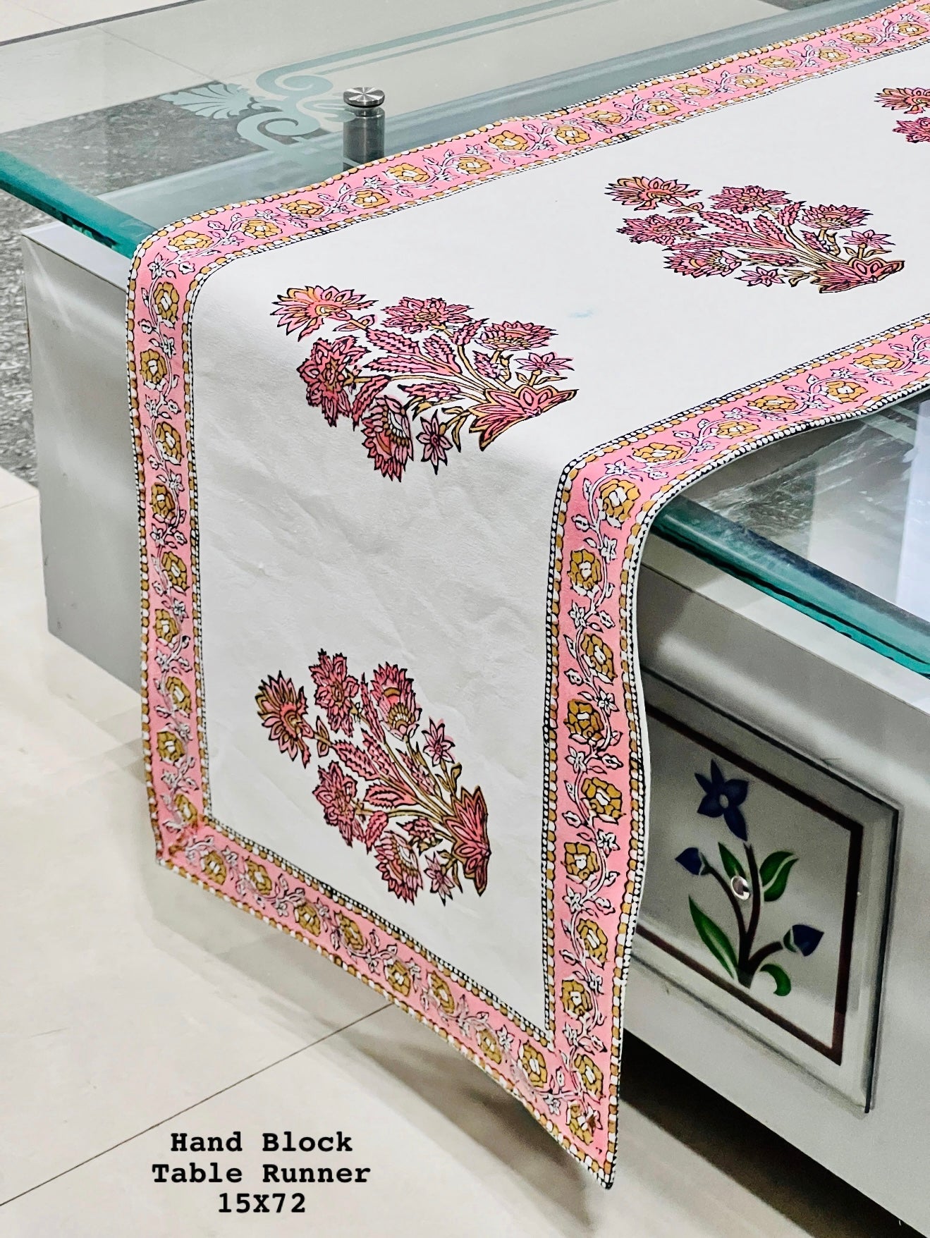 Table Runner -1