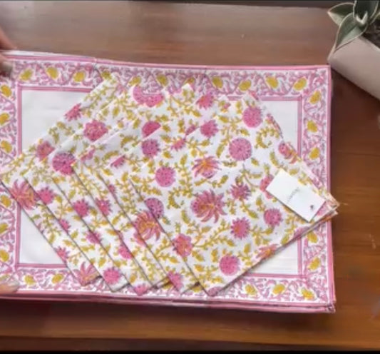 Table Mat Set -4