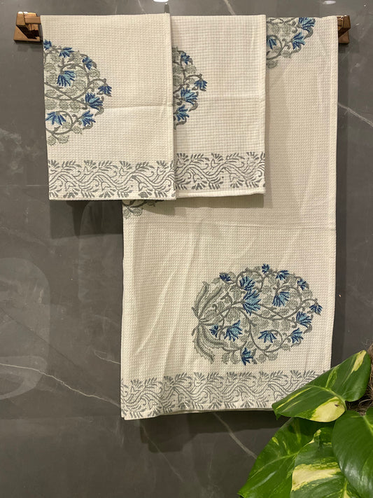 Block Printed Waffle Blue Flowers Towel Set
