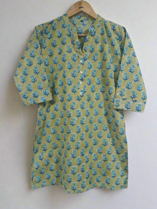 Block Printed Mandarin Collar Kurti: Green with Blue Flowers